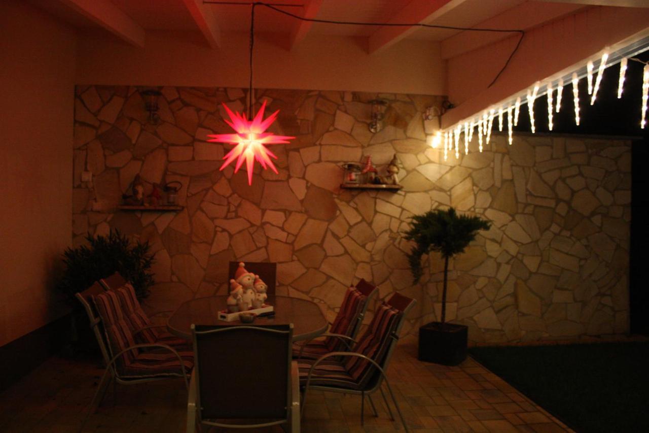 Ferienhaus Zum Gaesschen Weissenfels Luaran gambar